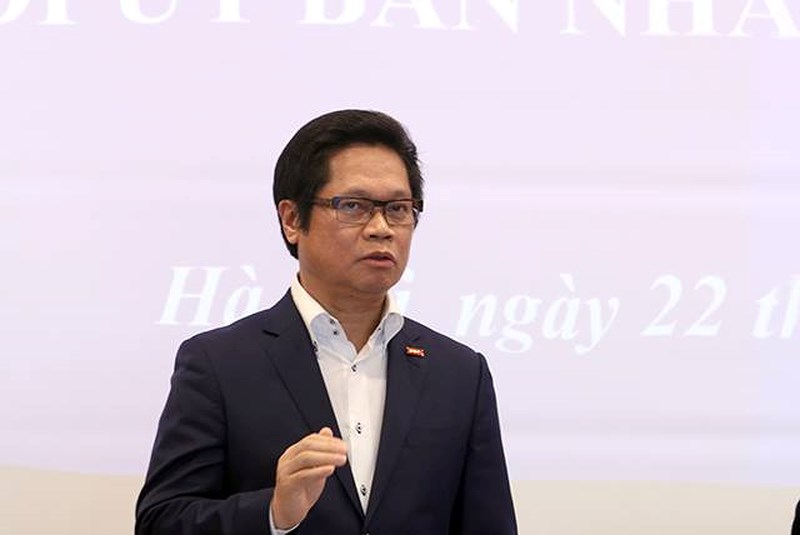 Ông Nguyễn Đức Chung muốn đưa nhà máy iPhone về Hà Nội ong nguyen duc chung muon dua nha may iphone ve ha noi