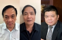 cuoi nam cac sep giat minh nhan trat yeu cau chong tien nop phat
