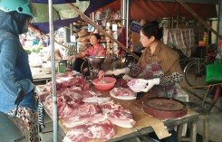 Giá heo thịt hôm nay 8/12: Thịt ba chỉ có giá lên tới 100.000 đồng/kg