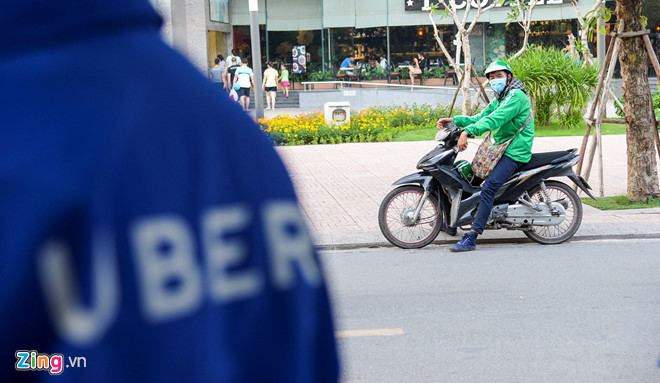 grab go viet vinasun va mot nam bien dong cua thi truong goi xe