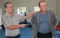 bau duc duoc tung ho co phieu hagl lang le nguoc dong
