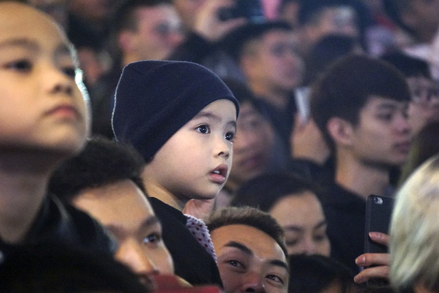 khoanh khac an tuong dem giao thua o ho guom