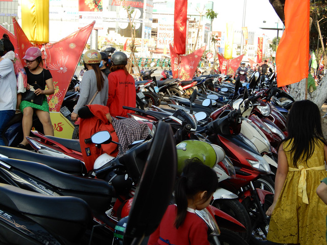 nhung dich vu duoc mua lam an dip tet
