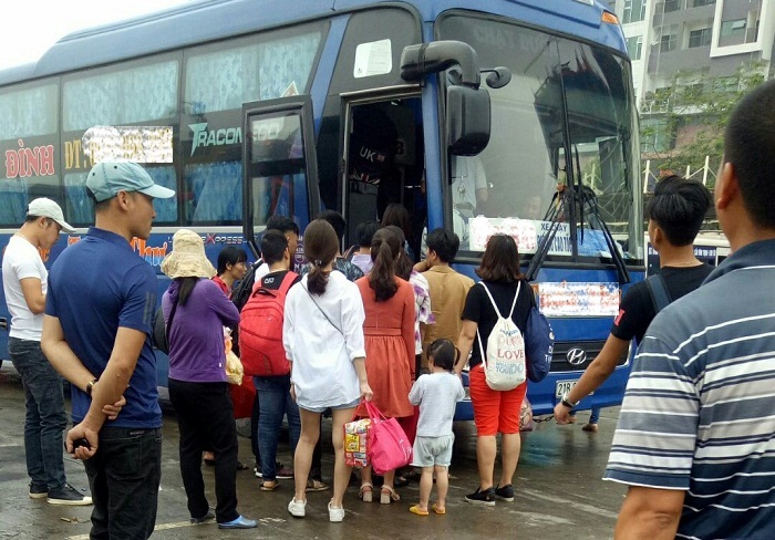 hau nghi le 304 15 dan tinh nhon nhao tim xe do duong ve thanh pho bao giao thong