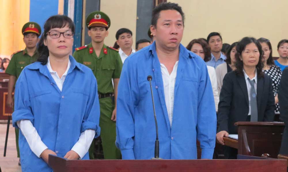 tranh luan toi danh cua huyen nhu nguoi dan ba chiem doat nghin ti