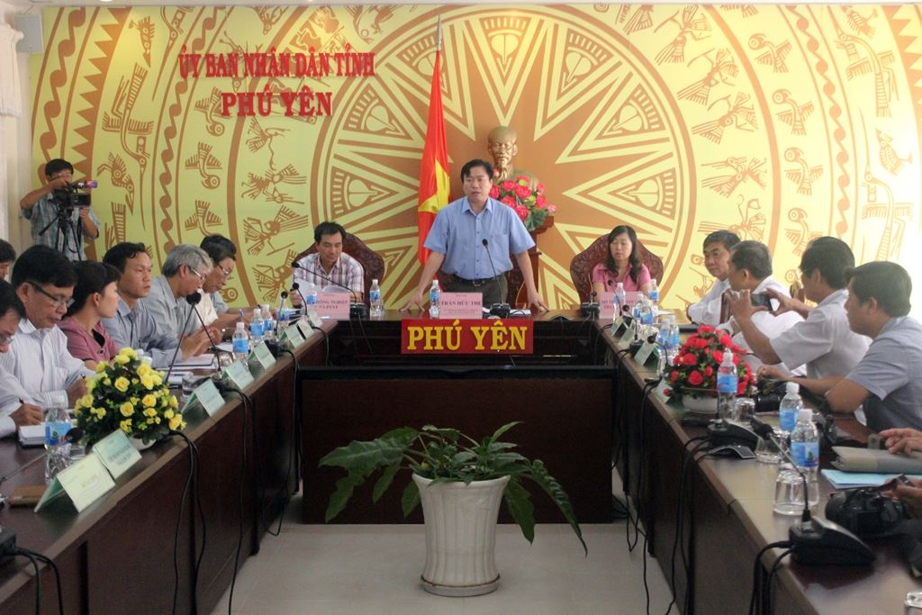 lanh dao phu yen lo nguoi dan roi vao ngheo doi do tom hum chet hang loat