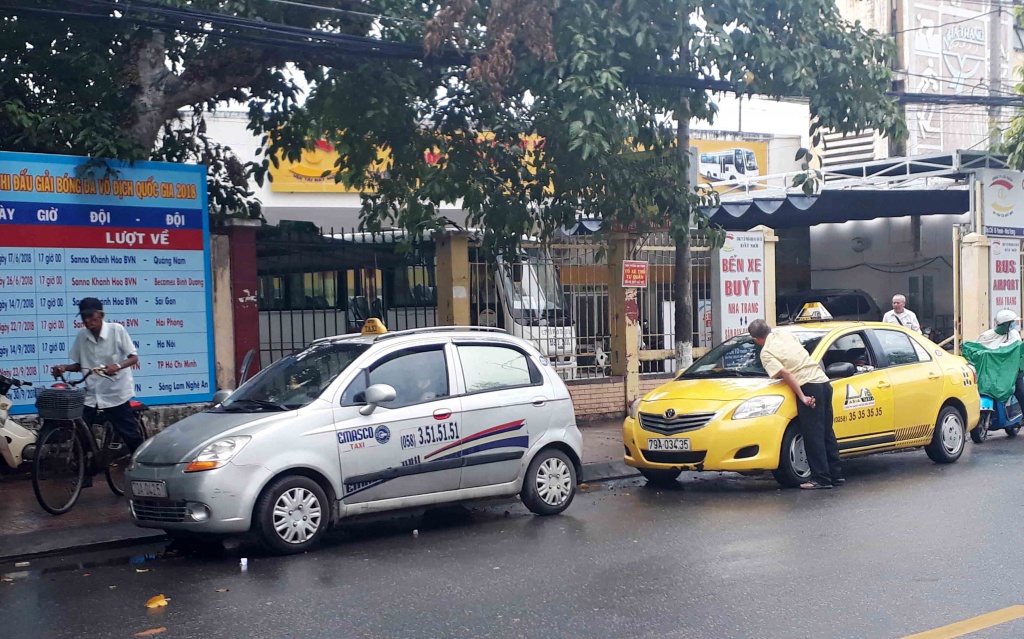 khanh hoa tim thay tai xe taxi du chat chem du khach han quoc