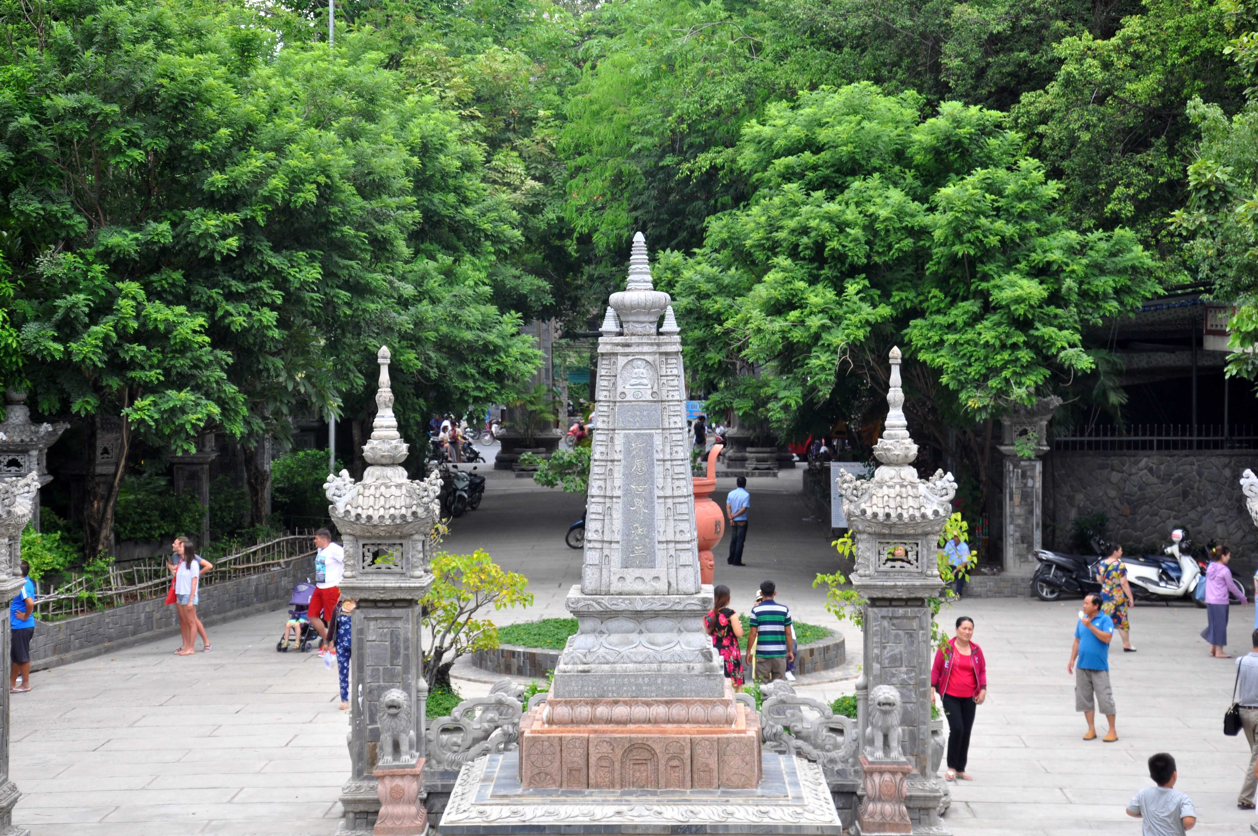 mua vu lan ghe tham ba tuong phat lon nhat xu tram huong