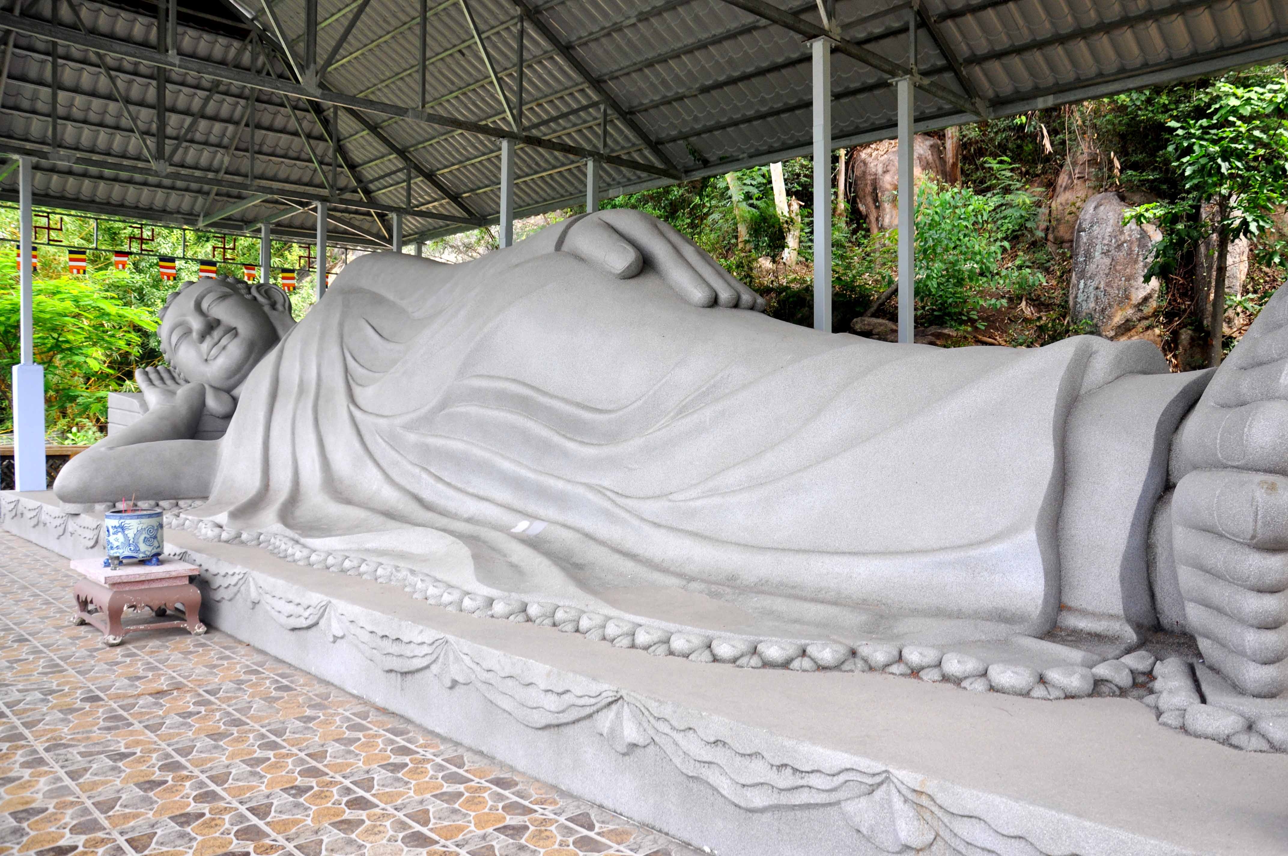 mua vu lan ghe tham ba tuong phat lon nhat xu tram huong