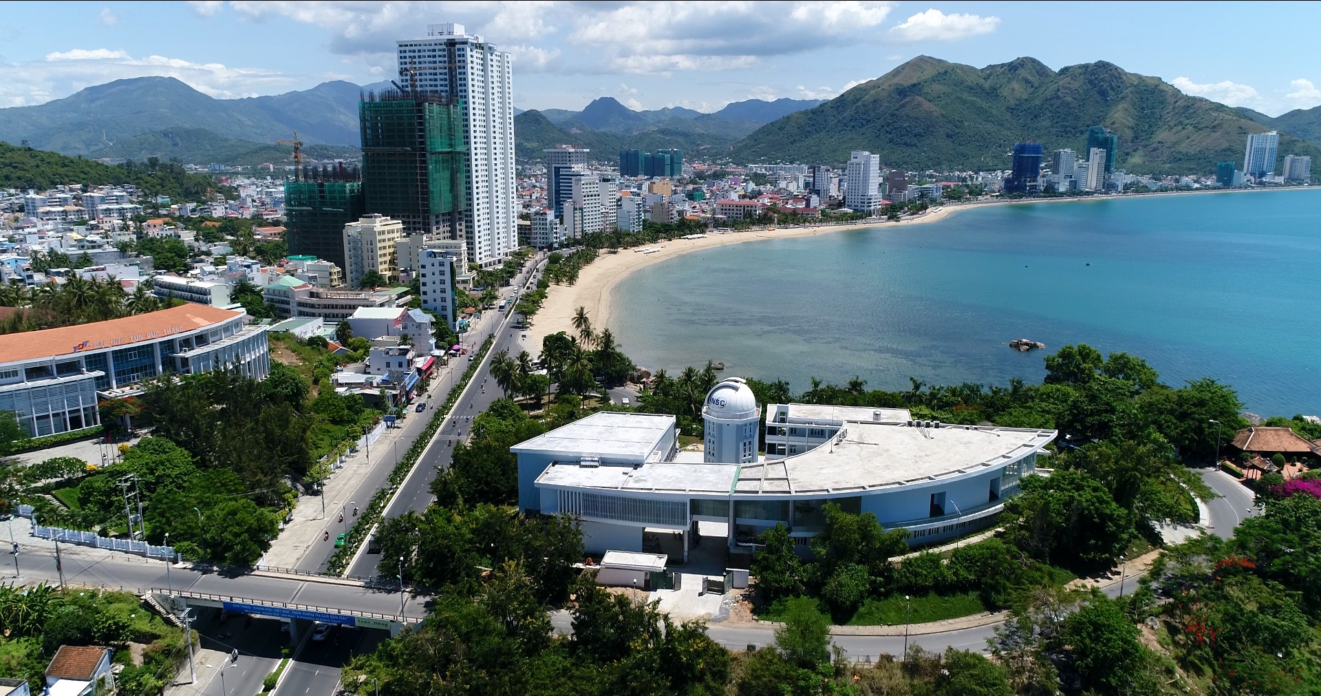 Cận cảnh Đài thiên văn đầu tiên tại Việt Nam can canh dai thien van dau tien tai viet nam
