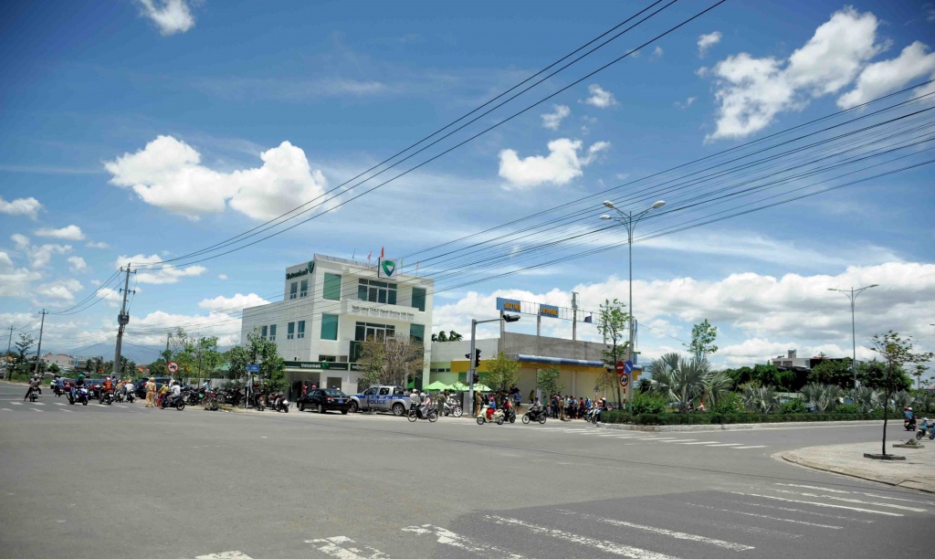 can canh vu cuop ngan hang vietcombank tai khanh hoa