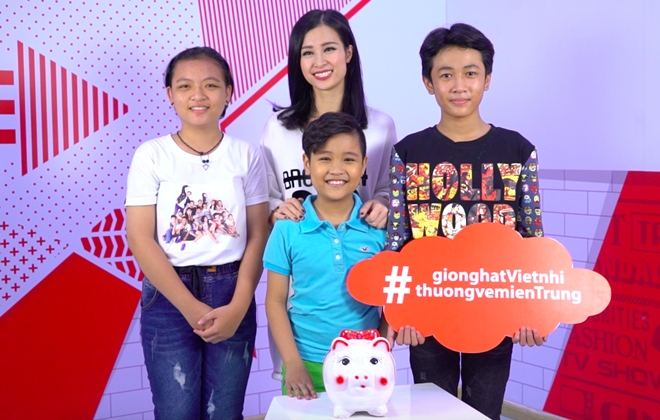 thay tro giong hat viet nhi chung tay thuong ve mien trung