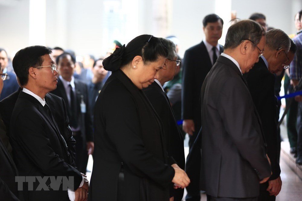 hinh anh xuc dong tai le tang nguyen tong bi thu do muoi