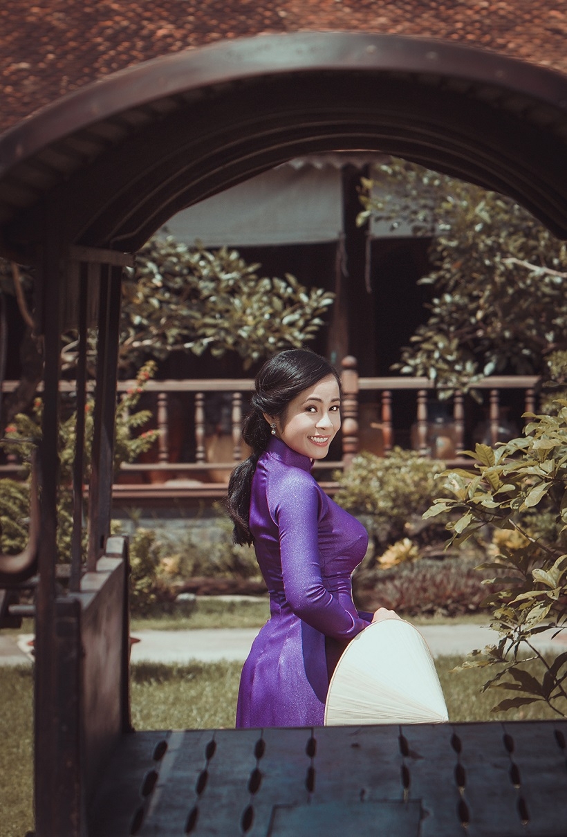 dien vien phim ai my nhan dien ao dai tai hien vai dien