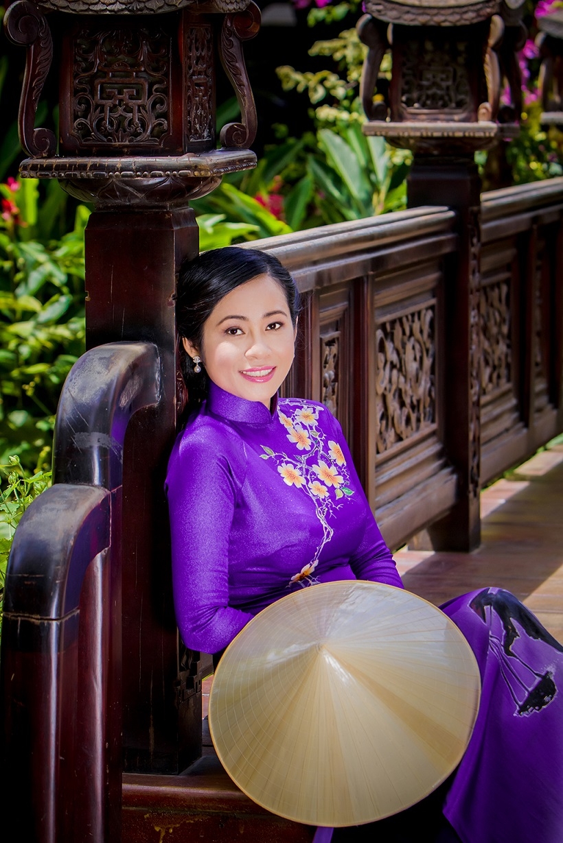 dien vien phim ai my nhan dien ao dai tai hien vai dien