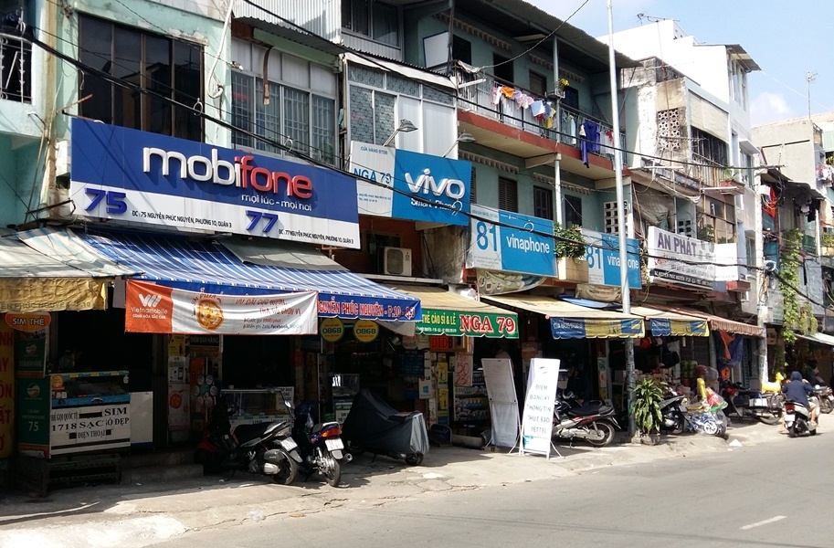nhan vien viettel vina mobi toat mo hoi hot dang ky sim cho khach