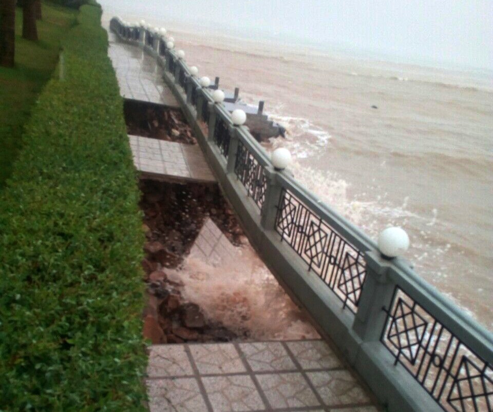 tan nat khu bao ton bien du lich dao kham pha vinh nha trang giam khach