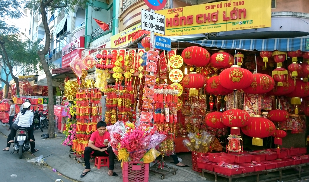 thi truo ng do trang tri te t tranh ga den ga li xi hinh galen ngoi