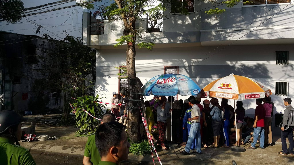 da na ng nha bi thieu ru i trong dem ba nguoi chet tha m