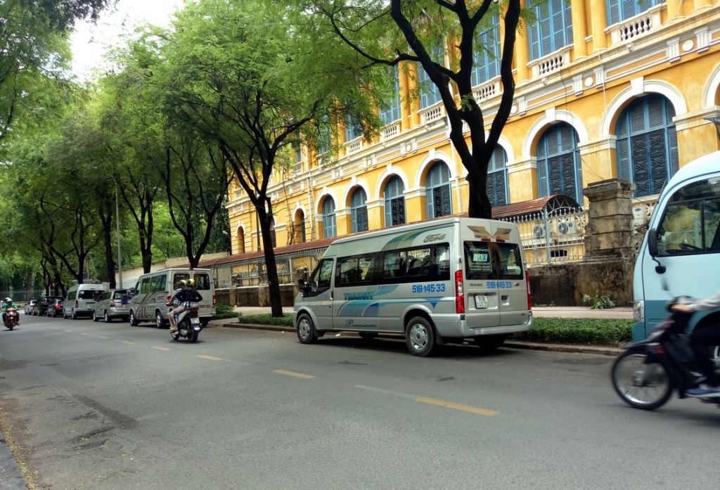 Chùm ảnh: Ông Đoàn Ngọc Hải ngưng 'xuống đường', vỉa hè lại như chưa từng được dẹp chum anh ong doan ngoc hai ngung xuong duong via he lai nhu chua tung duoc dep