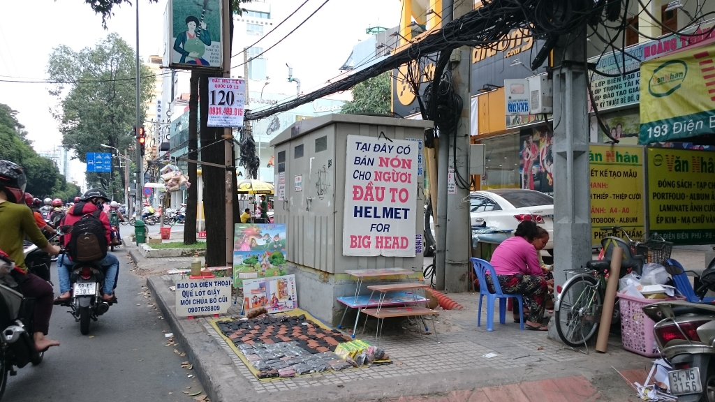 om tram bien ap muu sinh bat chap tu than rinh rap