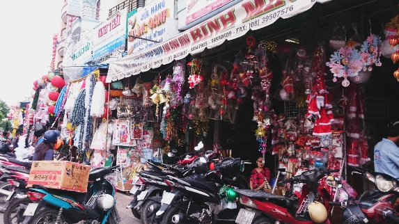 nhon nhip thi truong do giang sinh