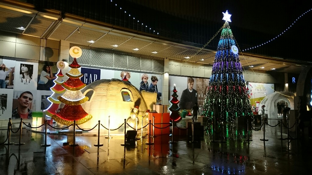 diem danh nhung khu vui choi noel tai sai gon