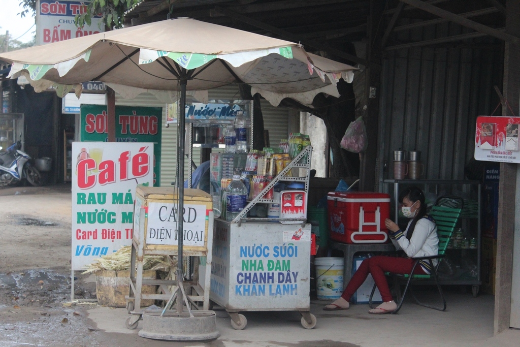 cua ngo sai gon bui mit mu nhung ngay cuoi nam
