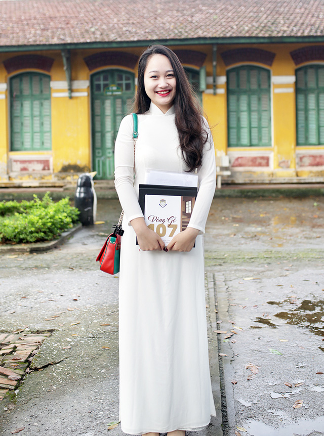 nu sinh ha noi xinh dep trong ngay be giang