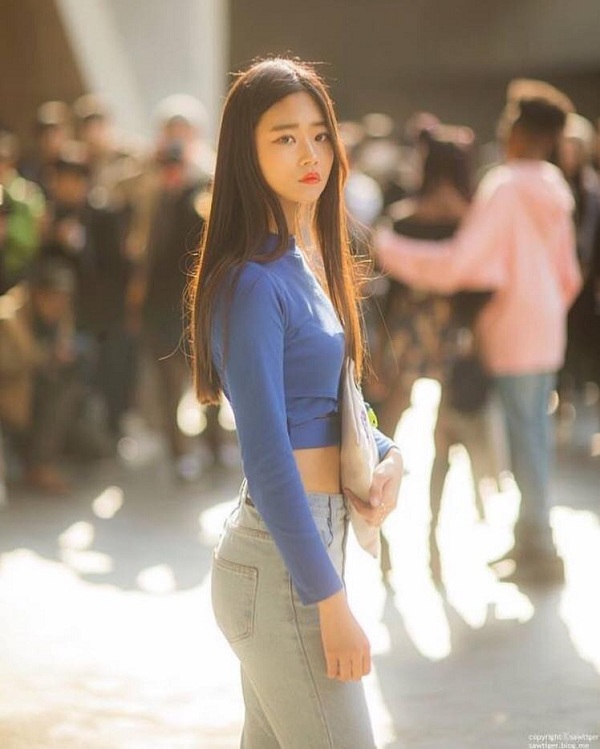 hot girl van truot gay sot cong dong mang