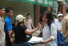 Sáng nay, bắt đầu làm bài thi Ngữ Văn THPT quốc gia 2017