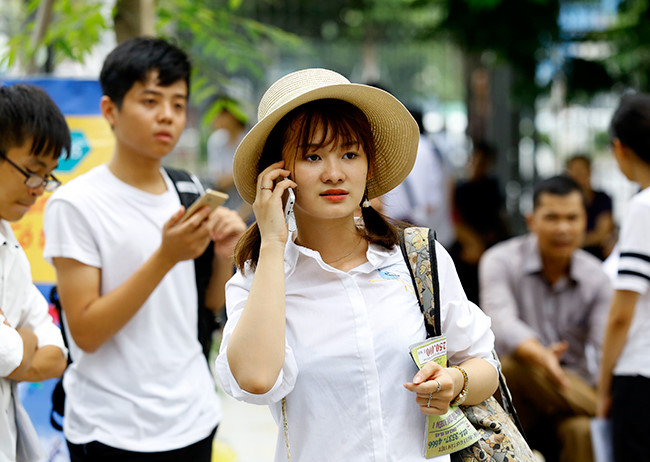 4 chang trai vang den dh bach khoa ha noi nhap hoc