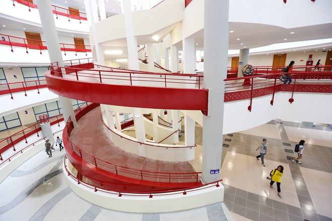 Ngắm giảng đường hiện đại nhất Việt Nam của Đại học Kinh tế Quốc dân ngam giang duong hien dai nhat viet nam cua dai hoc kinh te quoc dan
