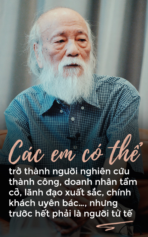 chuyen tinh nam tay nhau di qua 60 mua khai giang