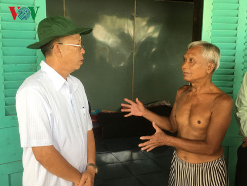 ong tran cong chanh xin thoi lam bi thu hau giang va xin nghi huu som