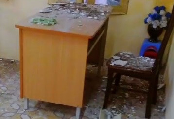 mang vua tran nha roi ngay trong lop hoc o ha noi