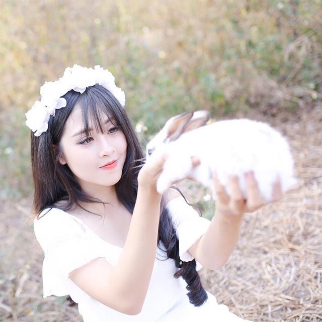 doi thuong vat va cua co giao thuc tap xinh dep khien dan mang them nguong mo