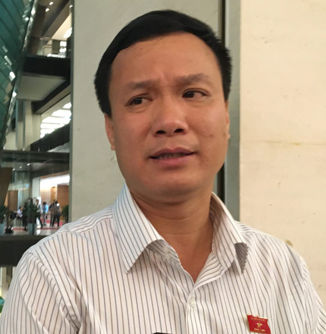 tien si da cong hien gi cho giao duc va kinh te xa hoi