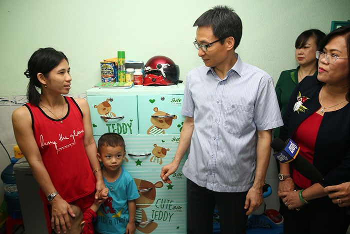 pho thu tuong vu duc dam kiem tra truong mam non luc 6 gio sang