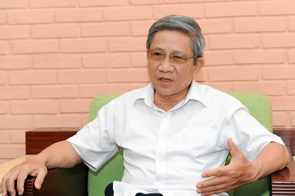 tong chu bien chuong trinh sgk de xuat loai chi pheo la non not