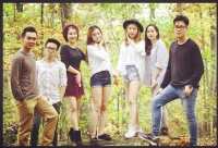 nam sinh 14 tuoi che tao robot cho ga an tu nhung mon do vut di