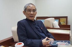 Luật hóa lương giáo viên cao nhất khó khả thi