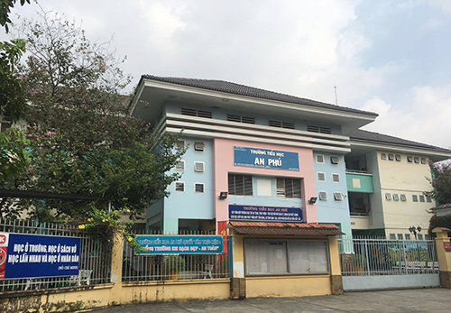 hon 140 hoc sinh tp hcm nghi ngo doc vi an bun rieu