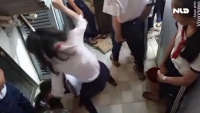 truong thong tin vu nu sinh danh nhau bang mu bao hiem