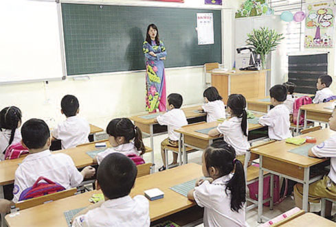 tskh pham do nhat tien ba nhom chinh sach trong luat giao duc sua doi bo sung