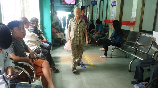 TPHCM: Bệnh nhân ồ ạt nhập viện vì trời lạnh bất thường tphcm benh nhan o at nhap vien vi troi lanh bat thuong