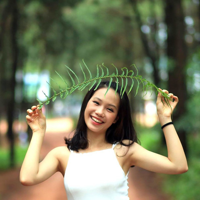gap tan hoa khoi xinh dep da tai cua dai hoc ngoai thuong
