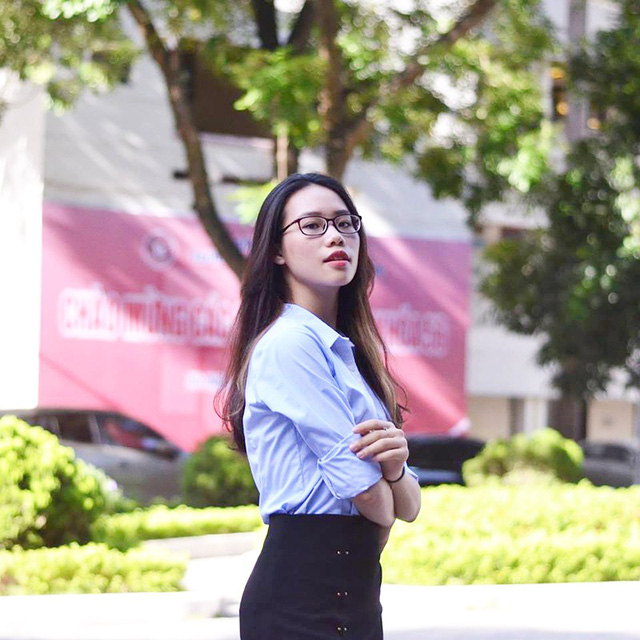 gap tan hoa khoi xinh dep da tai cua dai hoc ngoai thuong