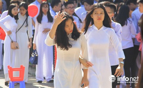 nghe an khong to chuc cho hoc sinh thi trong dip le giang sinh 2017