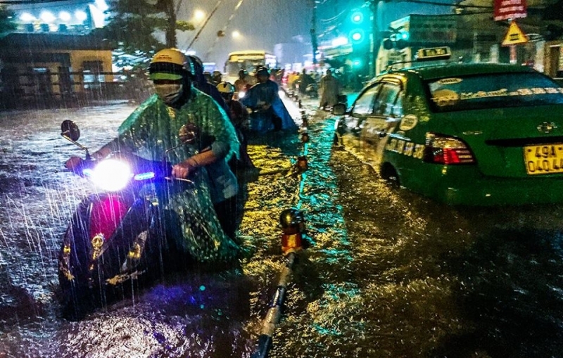 chu tich tp ho chi minh yeu cau thuong truc uy ban di chong ngap